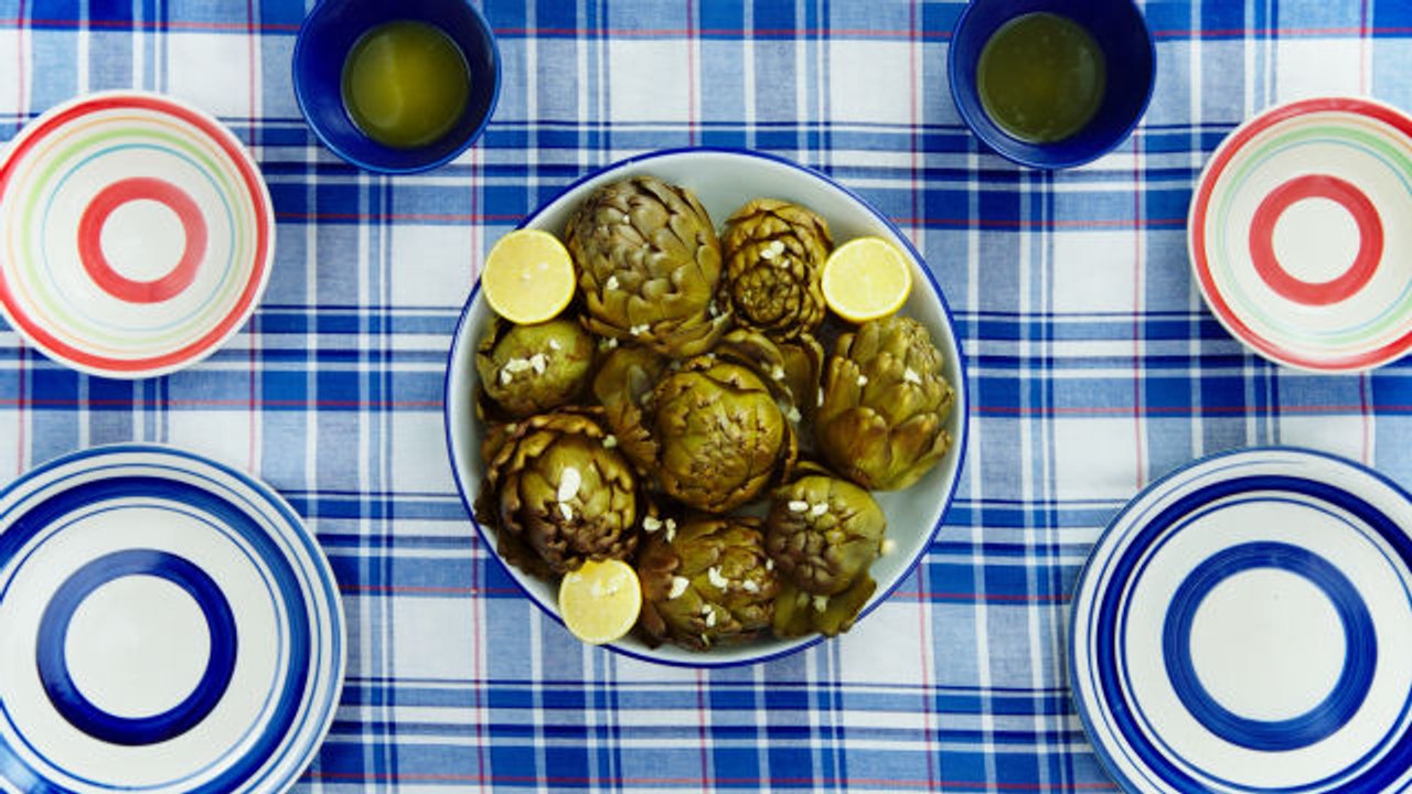 Eating Local Favorites Like a Local | Good As G...