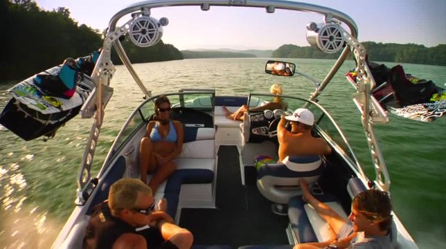 The Overview: MasterCraft X-2