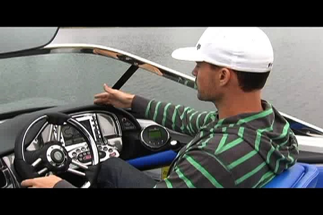 Nautique 200 Helm
