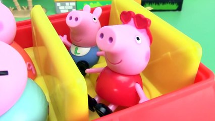 PLAY-DOH Mud or Poo? Rio Birds PRANK Peppa Pig Picnic Car! HobbyKidsTV