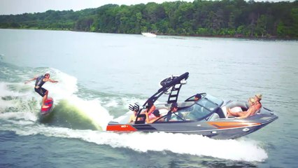 2014 Moomba Mondo