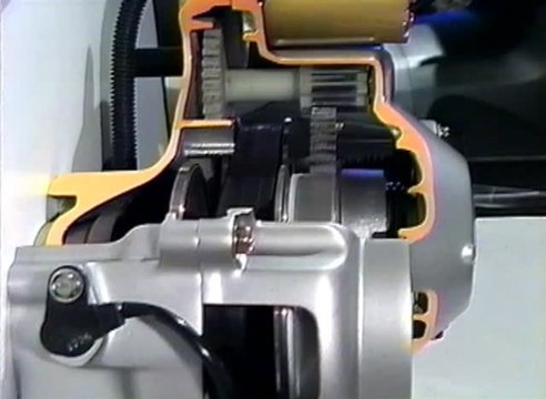 2013 Suzuki Burgman 650 SECVT Operation