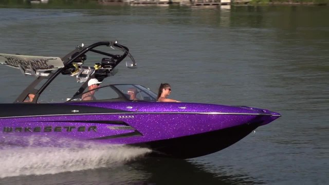 Malibu Boats: Metal Flake & Color Options