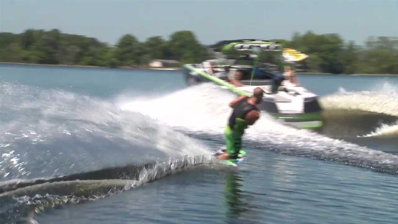 WAKEBOARDING Top 3: 2014 Super Air Nautique G25