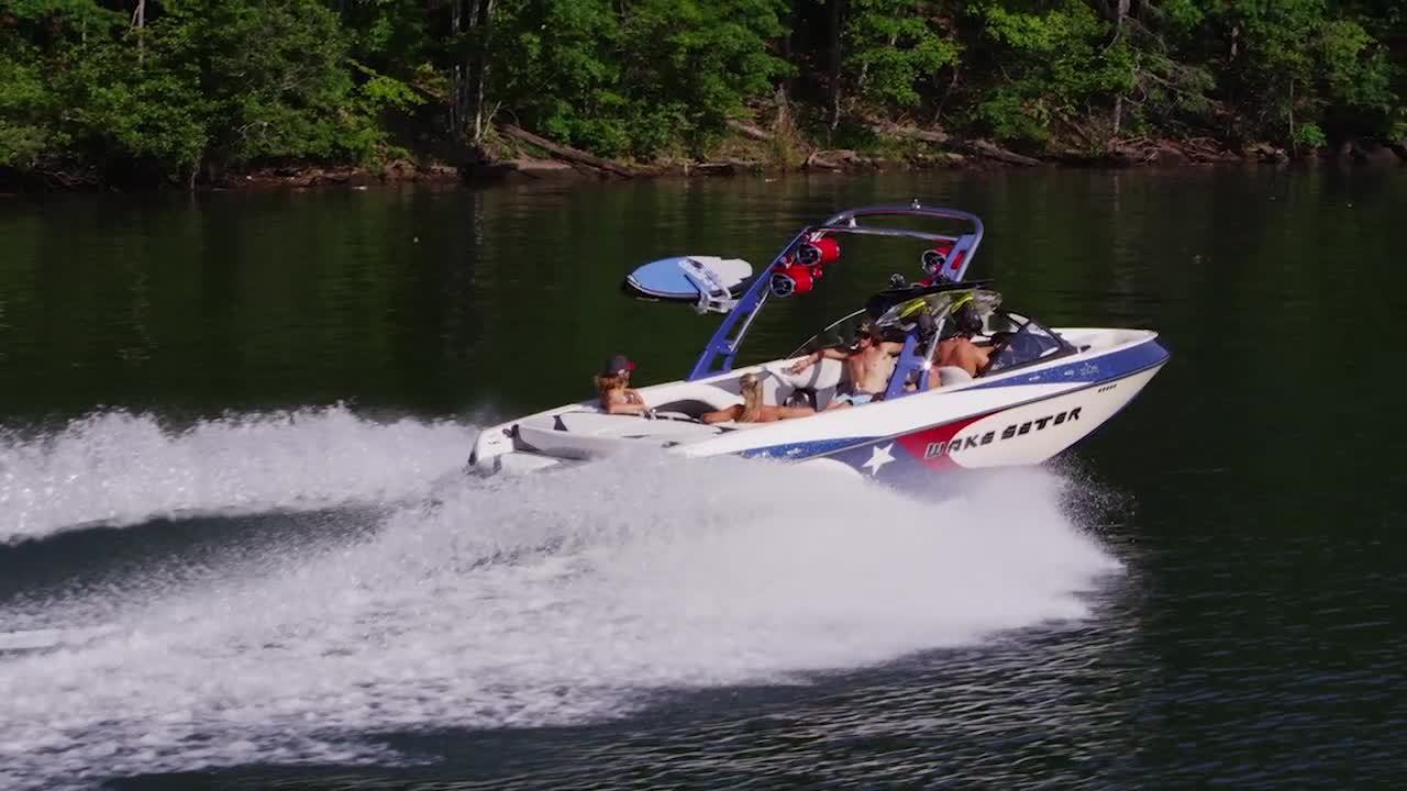 WAKEBOARDING Top 3: 2014 Malibu Wakesetter 247 LSV