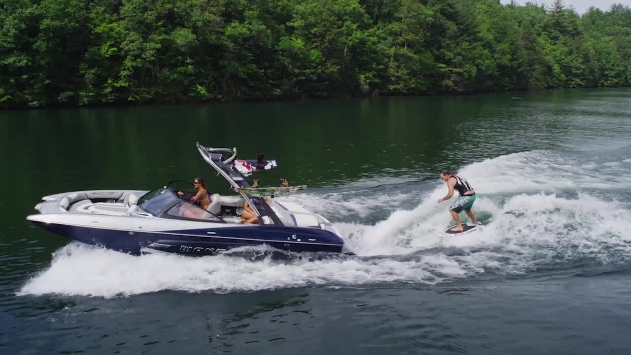 WAKEBOARDING Top 3: 2014 Malibu Wakesetter 20 MXZ