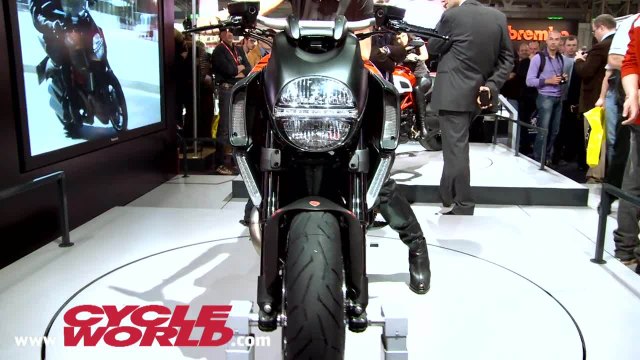 Designing the 2011 Ducati Diavel