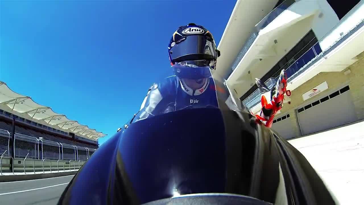 Blake Young laps COTA