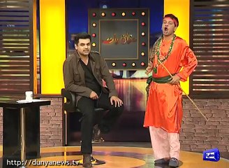 National player comes to rescue as Jogi Baba makes fun of Aima Baig