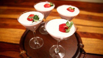 Strawberry Cheesecake In Glass | Best No Bake Cheesecake Recipe | Divine Taste With Anushruti