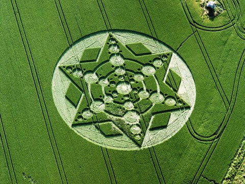 Best evidence ever: Crop Circles are made by Extraterrestrials