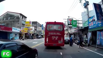 Mad Driving FAILS Compilation pt.5 ★ July 2015 ★ Crashes Accidents