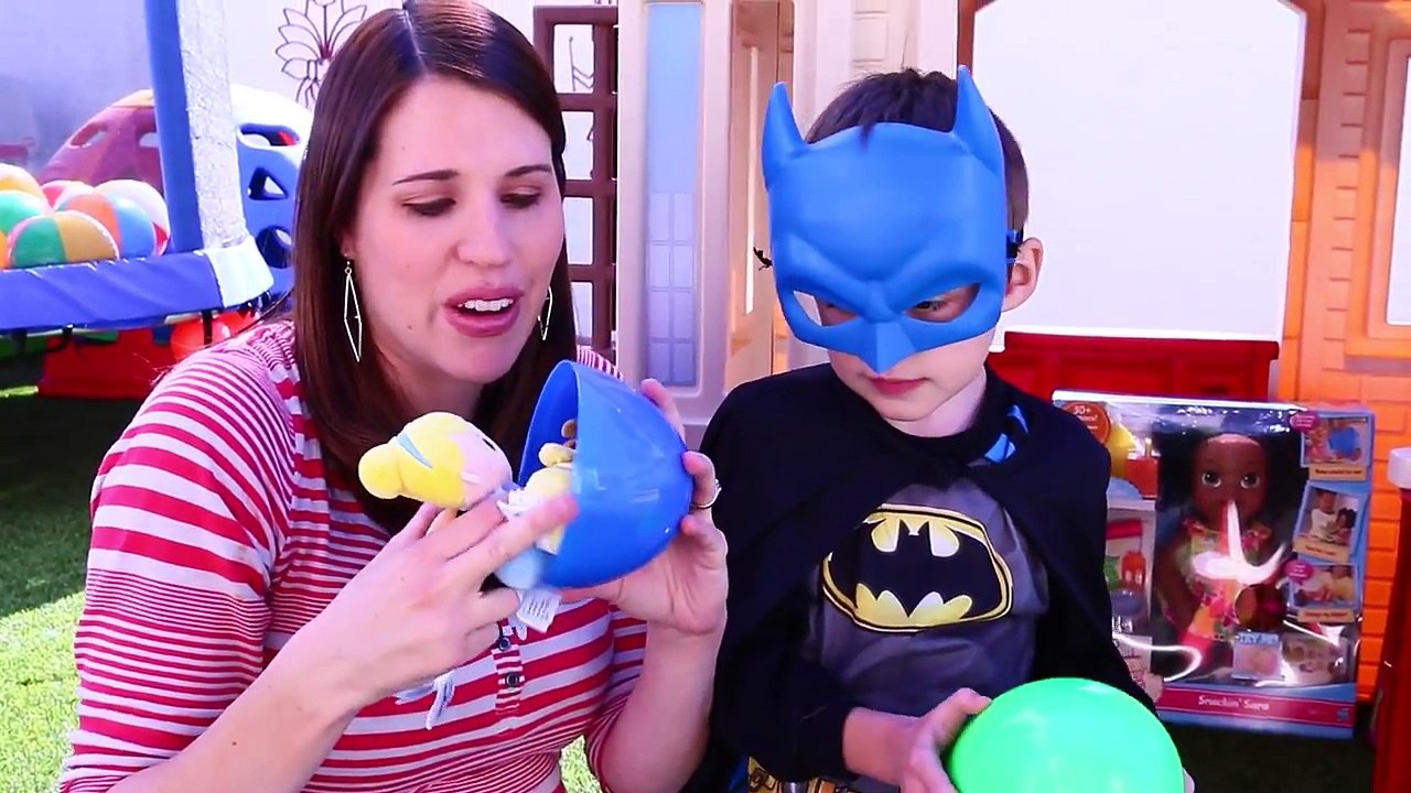 Little Tikes GIANT Surprise Play House Worlds Biggest Surprise Cottage & Eggs DisneyCarToys