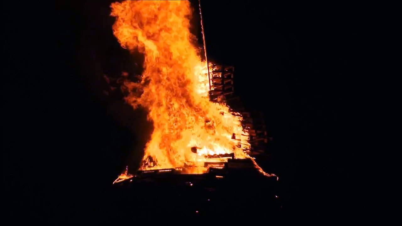 Biggest bonfire youll ever see part 2 !!