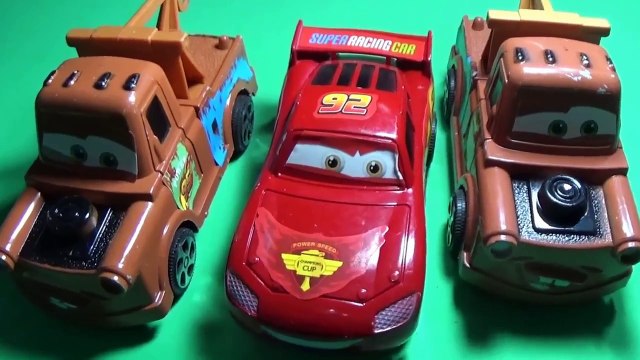 Disney Cars Lightning McQueen Toys | Disney Pixar Lightning McQueen Kids video Ryan ToysRe