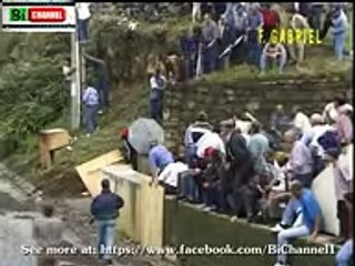 Bi Smile - BullFighting Festival in Portugal (P1) - YouTube