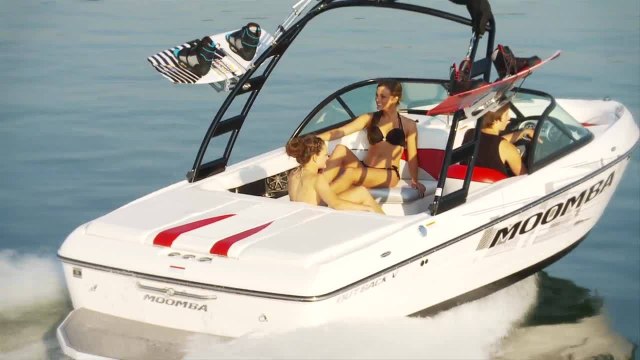 2013 Moomba Outback V