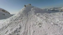 Hélicoptère, lac, tunnels… le skieur Freestyle Candide Thovex vous embarque dans une descente hallucinante