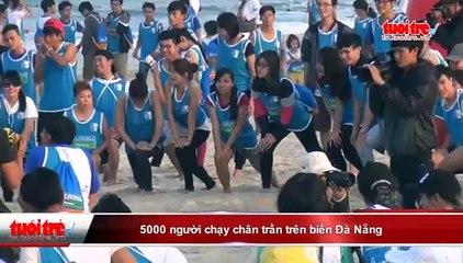 5.000 người chạy chân trần trên biển Đà Nẵng