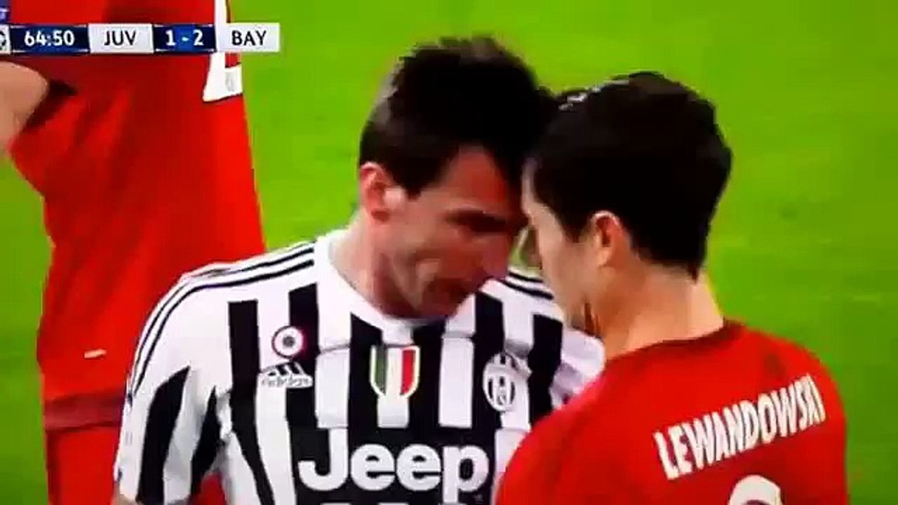 Juventus - Bayern   Lewandowski contro Mandzukic