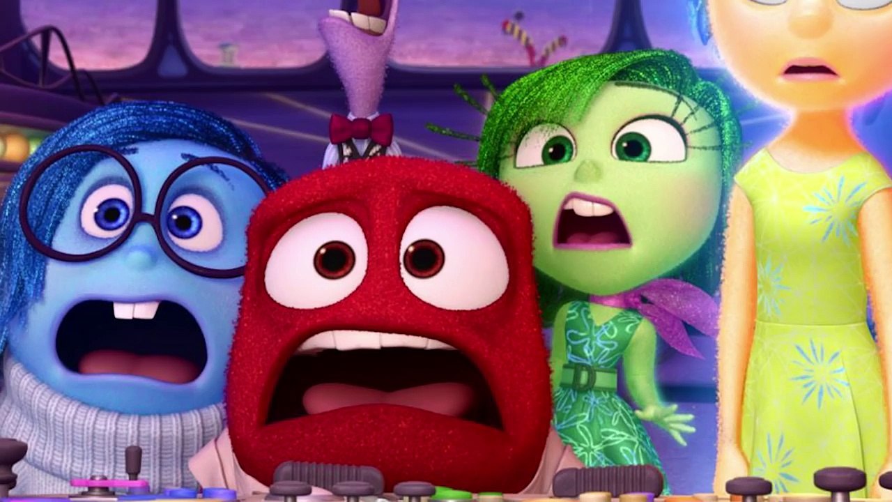 Top 10 Highest Grossing Movies Of 2015