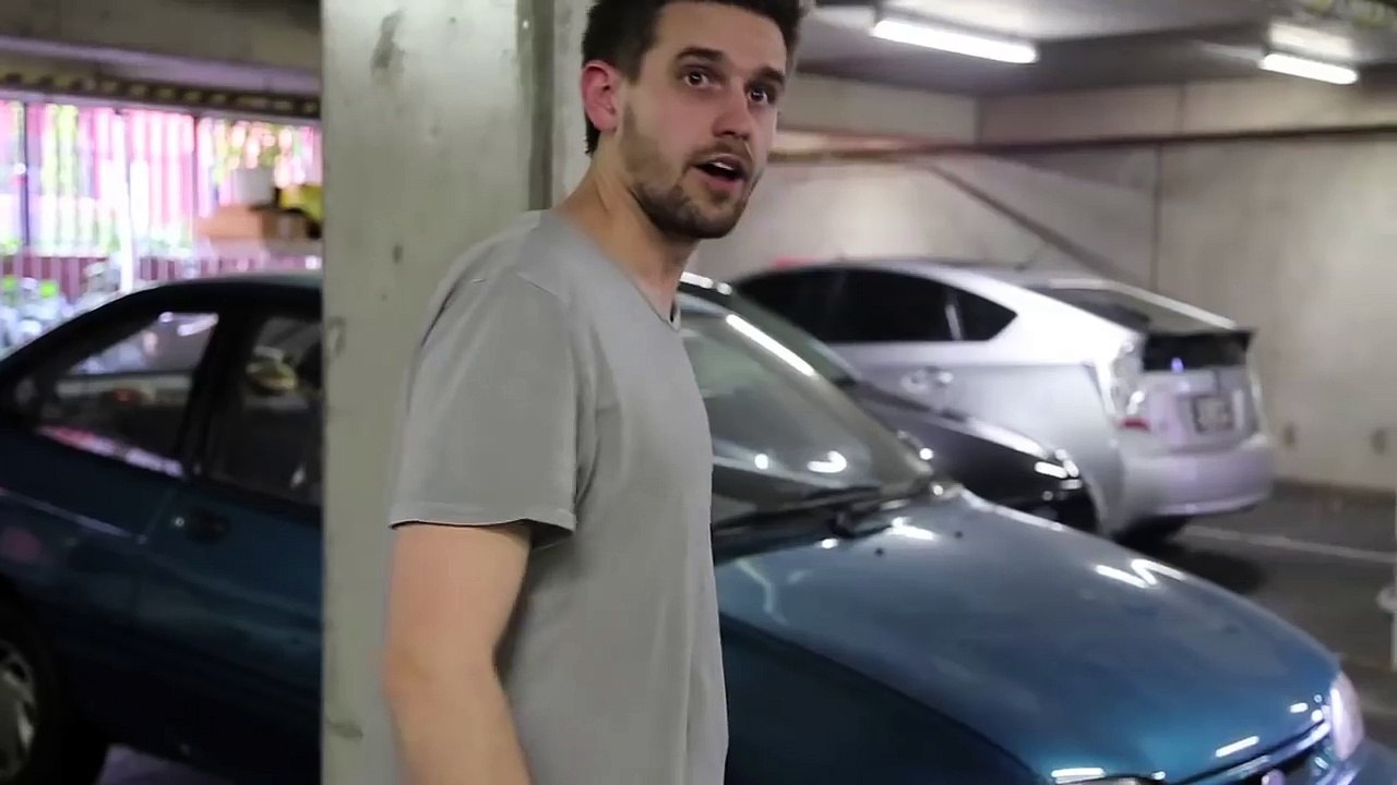 How to Get Girls to Notice You