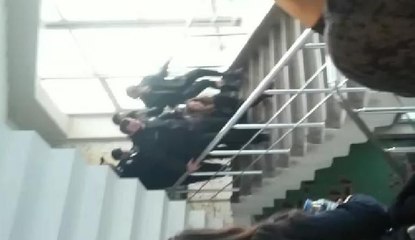 İstanbul Üniversitesi karıştı... Öğrencileri saçlarından tutup yerde sürüklediler