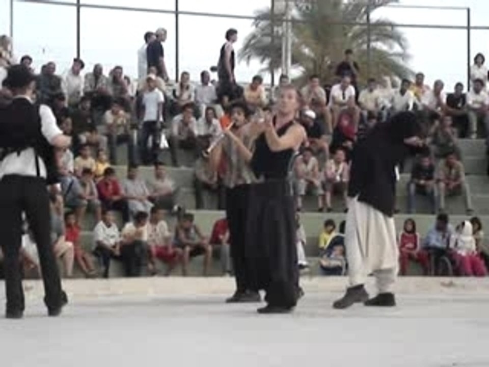 MOV03500