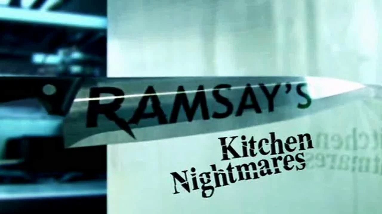 Gordon Ramsay Moonwalking!