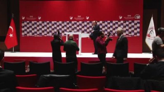 Türkiye Futbol Federasyonu Başkanı Demirören - Uzun Yıllardır Futbolun İçinde Olanlar Bana Hak...