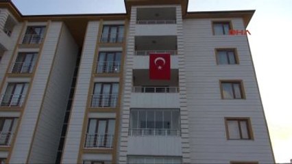 Elazığ Sur'da Şehit Olan Uzman Çavuş Kaplan'ın 7 Aylık Hamile Eşi Fenalaştı