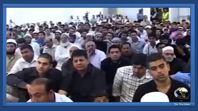 What 3 questions Jews insisted quraish to ask from Holy Prophet صلی اللہ علیہ وسلم