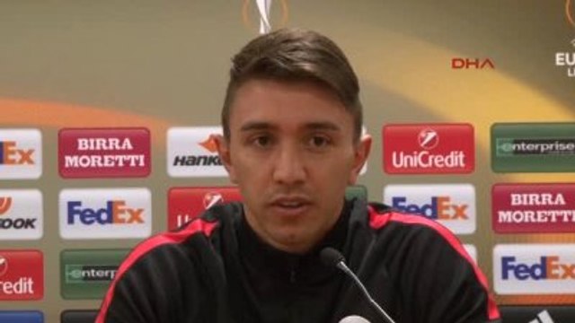 Galatasaray Teknik Direktörü Mustafa Denizli ve Muslera Basın Toplantısı Düzenledi