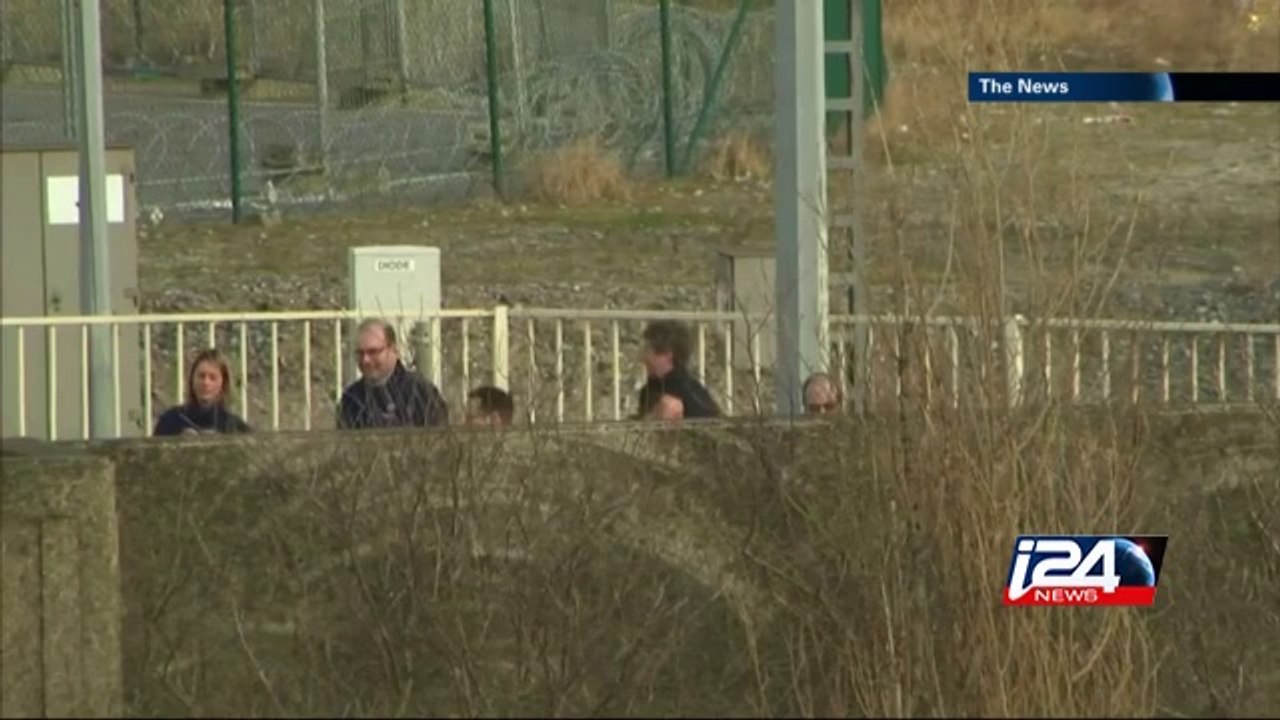 Belgium returns migrants to France to prevent new Calais camp