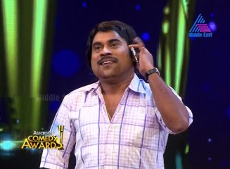 സുരാജ്  മുകേഷ്നു കൊടുത്ത ഒരു ഉഗ്രൻ പണി
