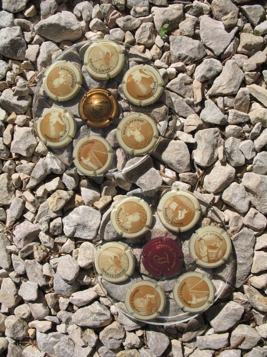 [ART-HOBBY]-Tuto - Capsules de Champagne sous Résine cristal