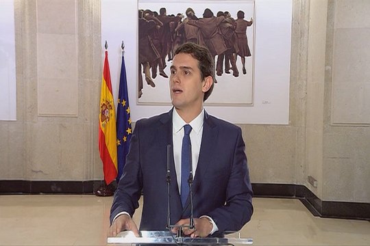 Rivera invita a otros partidos al pacto PSOE y C's