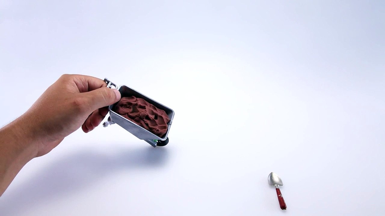 Play Doh DISGUST Stop Motion Inside Out! Disney Pixar Playdough Animación de Inside Out