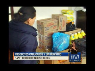Carchi: destruyen productos perecibles caducados y sin registro sanitario
