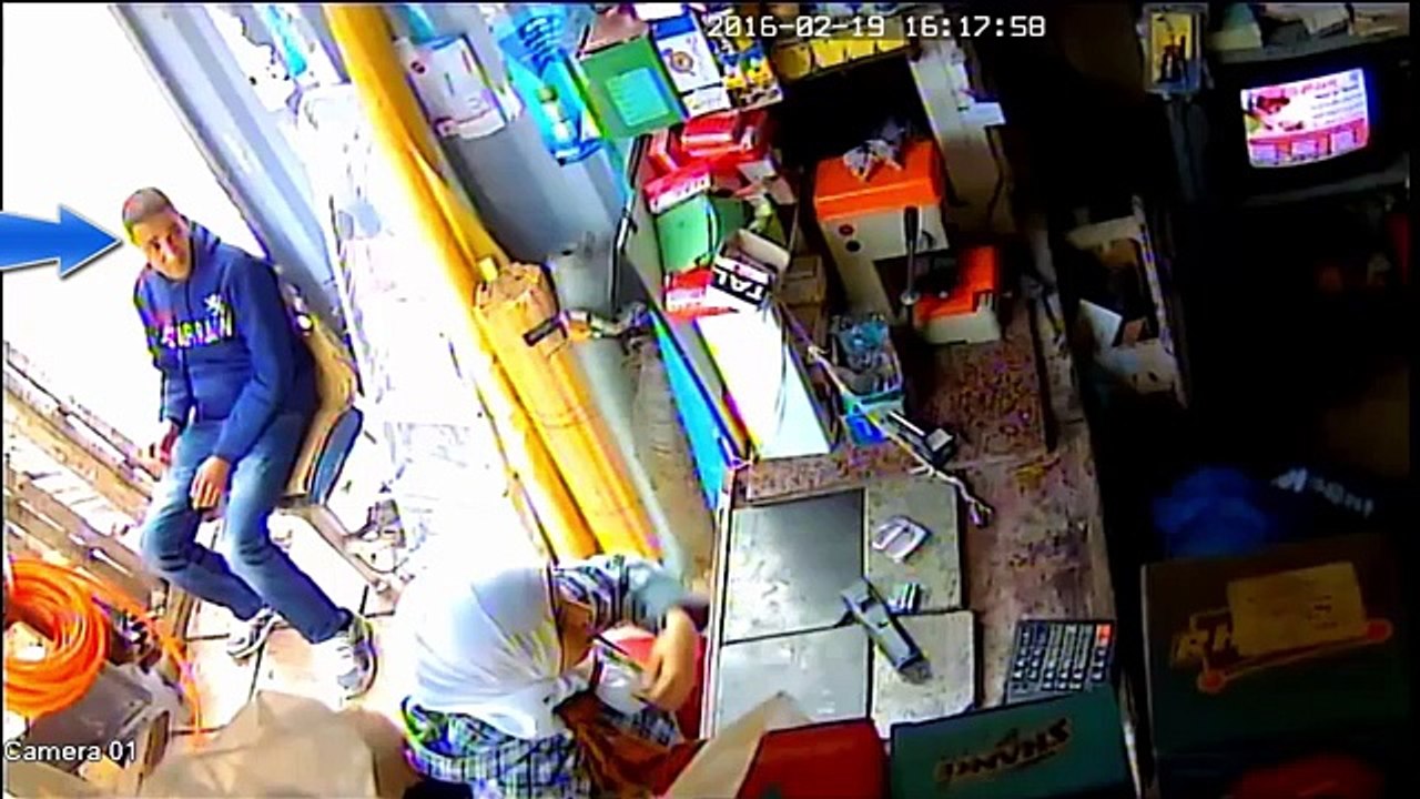 بالفيديو..شاهد عملية سرقة و نصب في عز نهار بحي اناسي