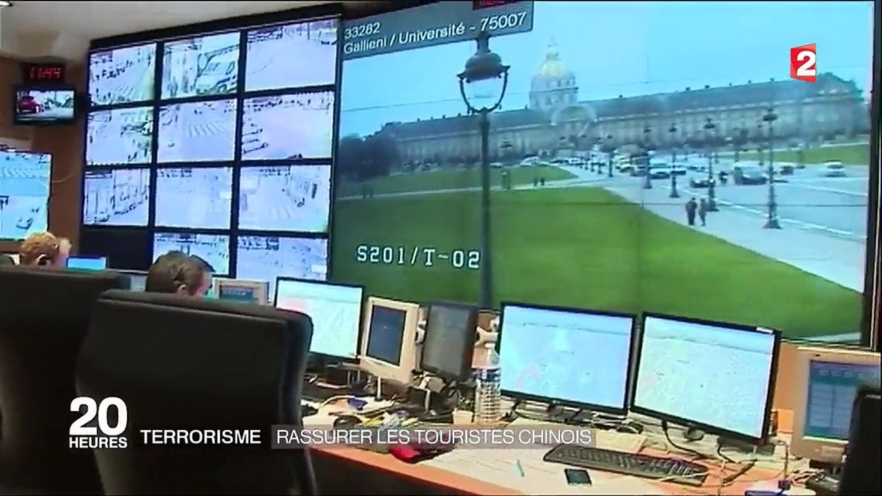 Tourisme : opération séduction de la police pour rassurer les touristes chinois en France