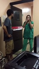 Pai briga pelo direito de acompanhar nascimento da filha