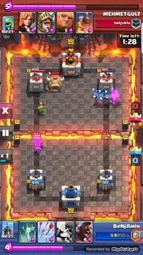 More Clash Royal Battle