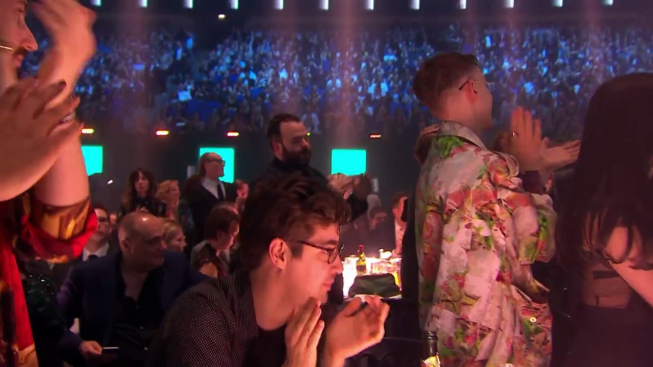 'Hello' by Adele wins British Single _ The BRIT Awards 2016