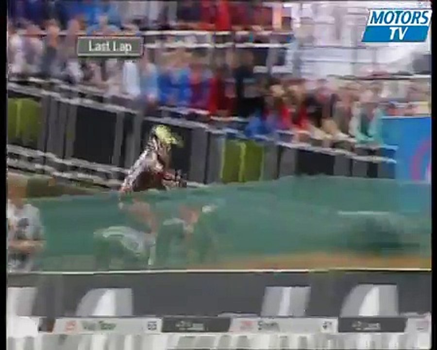 Cairoli wins race 1 from MX Belgium GP 2011