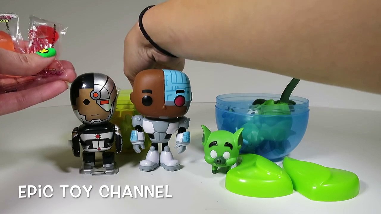TEEN TITANS GO! Cyborg vs Beast Boy Surprise Eggs FILLED with Teen Titans Go! Surprise Toys