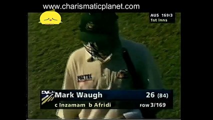Rare Shahid Afridi First Test Wicket