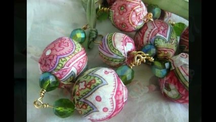 Украшения из лоскутков ткани