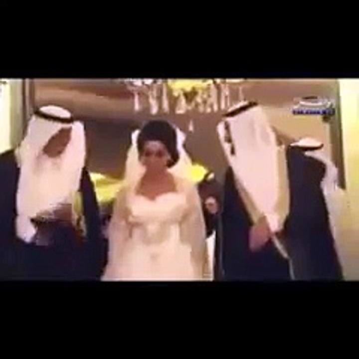 ‫ينتحر  امام  موكب زفاف حبيبته محزن‬‎