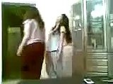 hot-pakistani-college-girls-gales-dancing-kissing
